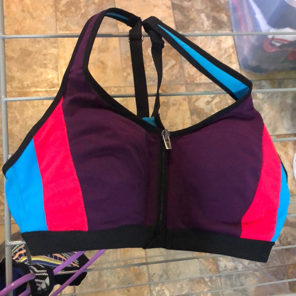 Victoria secret sports bra